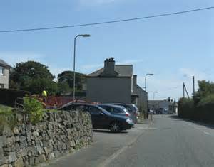 Road Scene In Llanerchymedd Peter Whatley Cc By Sa 2 0 Geograph