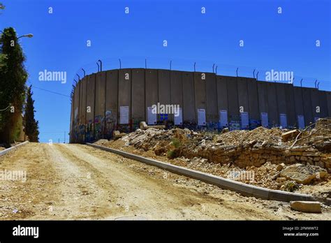 Palestinewall hi-res stock photography and images - Alamy