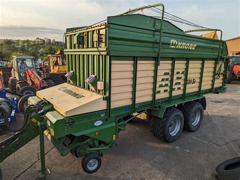 2015 Krone AX280 silagewagon, Lifted under 1500 acres – Bell Tractors