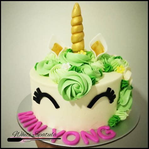 Unicorn Cake Singapore White Spatula