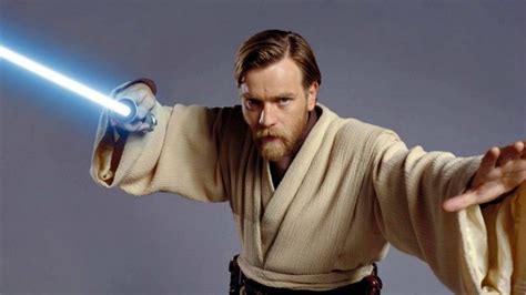 Obi Wan Kenobi Ewan Mcgregor Usa La Forza Con Le Porte Automatiche