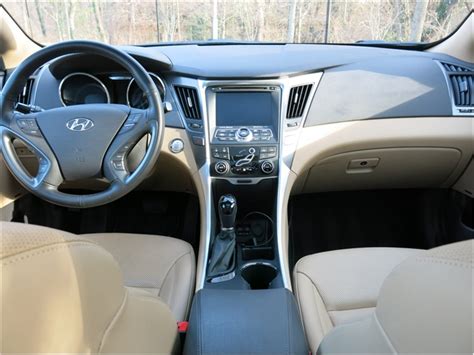 2013 Hyundai Sonata Hybrid: 30 Interior Photos | U.S. News