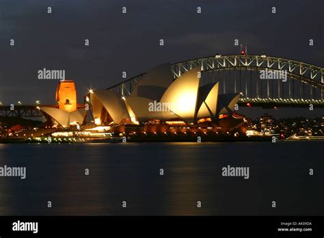 Sydney Opera House Night view Stock Photo - Alamy