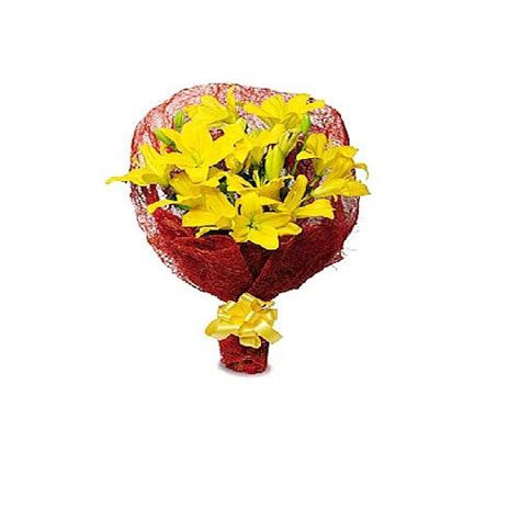 Buy FERNS N PETALS Flower Bouquet - Sunshine Flowers Online at Best ...