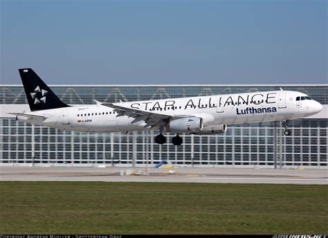 Airbus A321 131 Star Alliance Lufthansa Aviation Photo 2649081