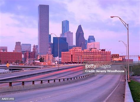 Houston Skyline Sunrise Photos and Premium High Res Pictures - Getty Images