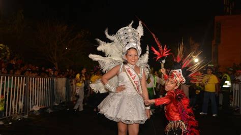 Noche De Alegría Música Y Guacherna En El Carnaval De Barranquilla Noticias Rcn