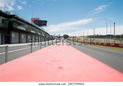 25 Mount Panorama Bathurst Images, Stock Photos & Vectors | Shutterstock