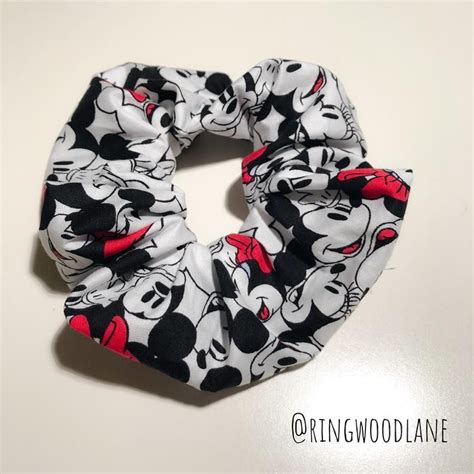 Mickey And Minnie Mouse Scrunchie Fun Disney Design Disney Designs