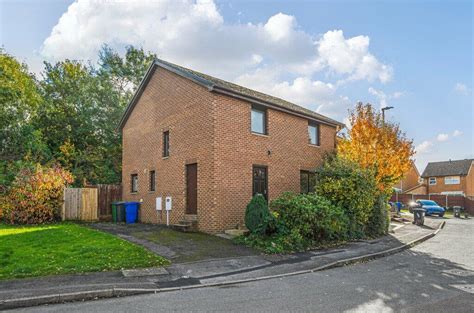 3 Bedroom Detached House For Sale In Tudor Way Brackley Nn13