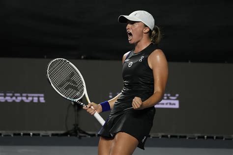 Iga Swiatek Tops Aryna Sabalenka At The WTA Finals To Reach The Title