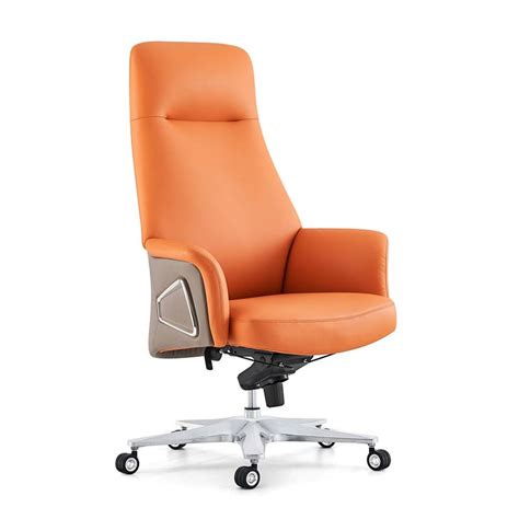 Luxury Leather Executive Chair | Meet&co Office Furniture