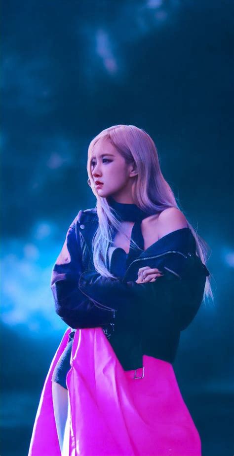 ROSE ON THE GROUND Blackpink rose Rosé wallpaper blackpink Rosé