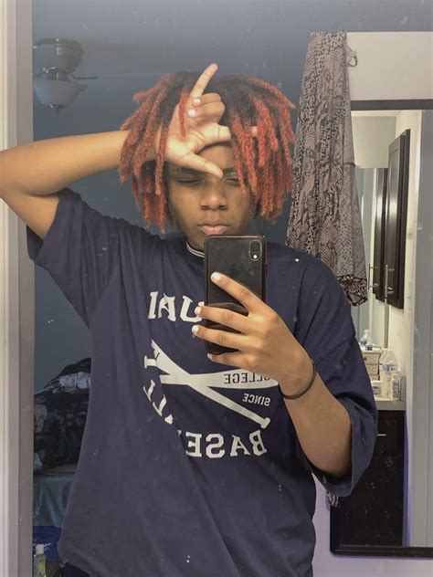 You Guys Like My Red Locs Or My Black And Green Locs 🕺🏽 R Dreadlocks