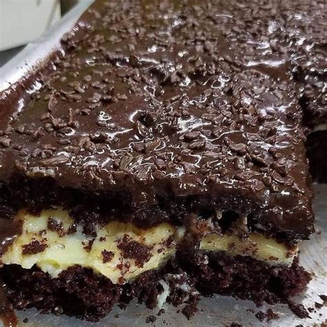 BOLO DE CHOCOLATE RECHEIO DE NINHO Receitas Maravilhosas