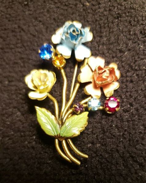 Rare Vintage Made In Austria Enamel Flower Brooch W R Gem