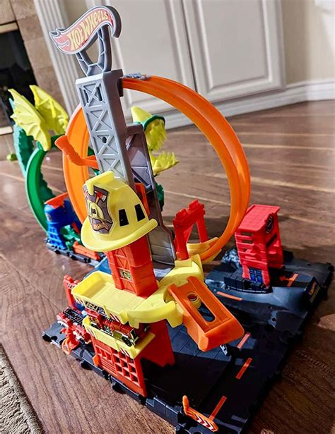 Hot Wheels City Super Loop Fire Station Play Set In Playset Hot Wheels Fire Station