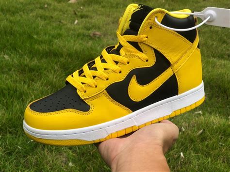 New Nike Dunk High Sp Varsity Maize Cz8149 002