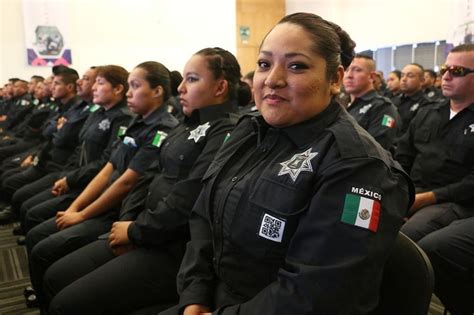 Se gradúan de 428 policías del programa de formación inicial 2019