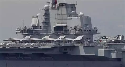 中國建造6艘航空母艦才能滿足需要，明年海軍將實現雙航母編隊 每日頭條