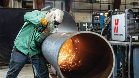 Your Guide To Handheld Plasma Cutting 2024 Hypertherm