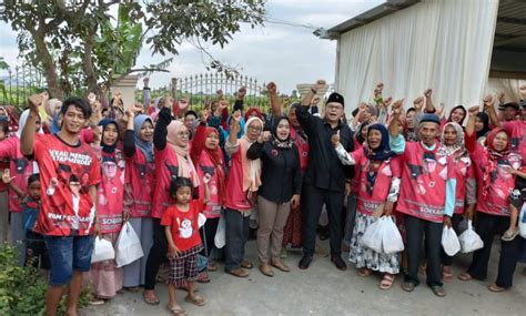 Ike Nurdiani Siap Hantarkan Romy Soekarno Caleg DPR RI Dapil VI Jatim