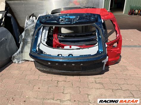 Skoda Octavia Kombi T L Csomagt R Ajt Racingbazar Hu