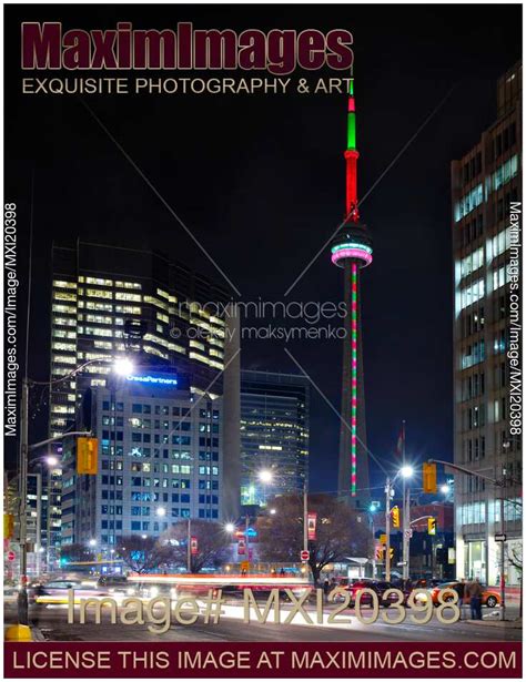 Photo of Toronto CN Tower at Night | Stock Image MXI20398