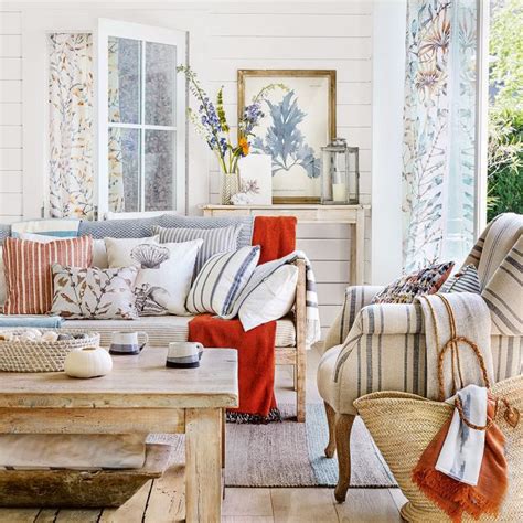 Coastal Living Rooms To Recreate Carefree Beach Days