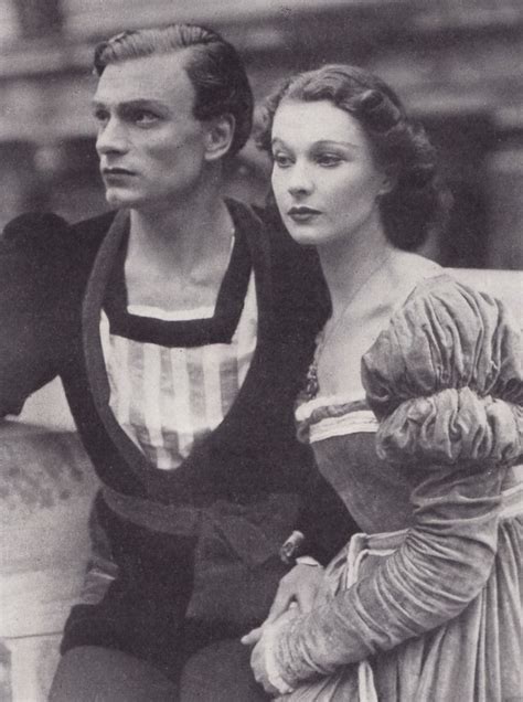 Laurence Olivier And Vivien Leigh In Hamlet 1937 Vivien Leigh Old