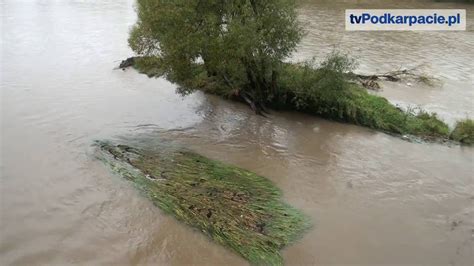 SANOK Rzeki znów mogą gwałtownie wezbrać Przekroczone stany alarmowe