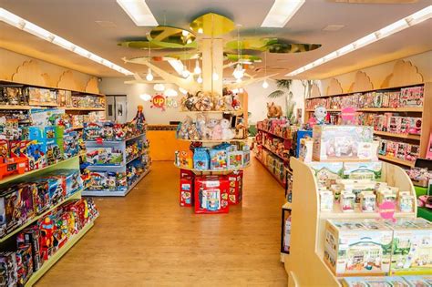 Loja De Brinquedos Em Goiania - Up Kids Toys: loja de brinquedos em Goiânia chama atenção com cenário ...