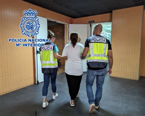 Detenida En Alicante Una Experta En Robar A Ancianos Con El Método Del