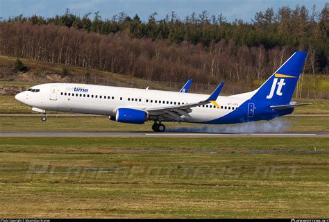 OY JYA Jettime Boeing 737 8KN WL Photo By Maximilian Kramer ID