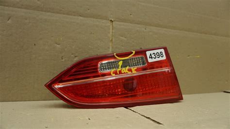 Hyundai Santa Fe Right Passenger Side Inner Tail Light Oem