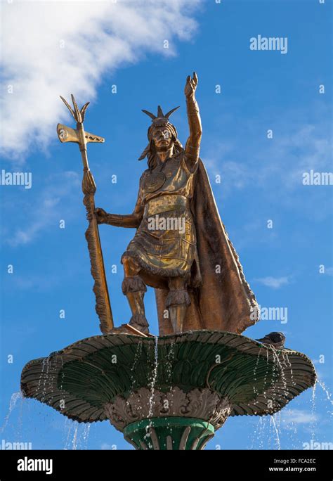 The Statue of Pachacuti. Cusco Stock Photo - Alamy