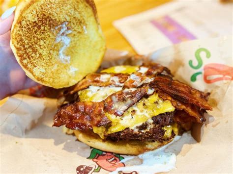 We tried and ranked every Chili's burger from worst to best, and the ...