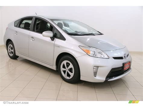 2014 Classic Silver Metallic Toyota Prius Two Hybrid 107128626 Photo