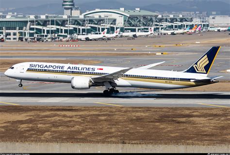 9V SCL Singapore Airlines Boeing 787 10 Dreamliner Photo By Aviation