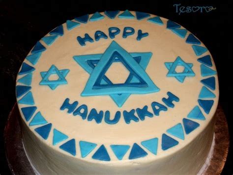 65 Chanukah Cakes From Around The Net