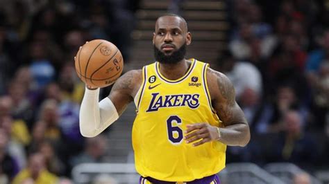 Lakers Receive Potential Season-Ending LeBron James Injury Update: Report