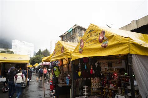 Mercado de las pulgas en Bogotá un recorrido por la curiosidad