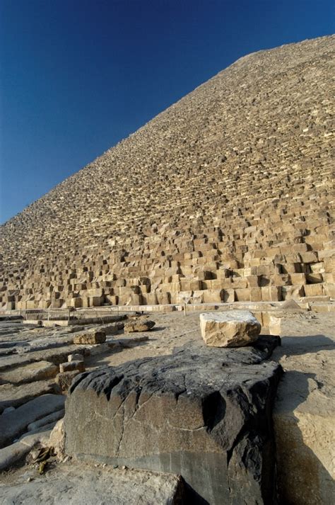 Egypt Pictures-view of limestone blocks great pyramid giza cairo eygpt