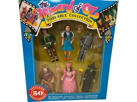 Lot 1 The Wizard Of Oz Poseable Collection Set Includes Dorothy Tin Man Scarecrow