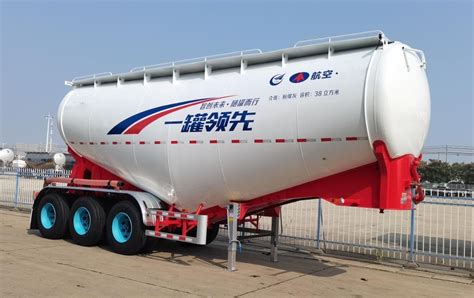 3 Axle 40ton 50ton V Type Bulk Cement Tank Fly Ash Cement Bulker Silo