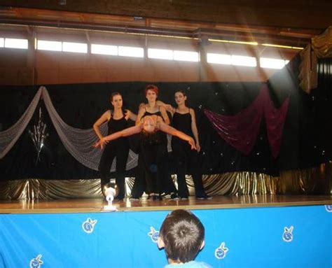 Photo De Classe Gala De Danse Mjc Le Thillot Copains D Avant