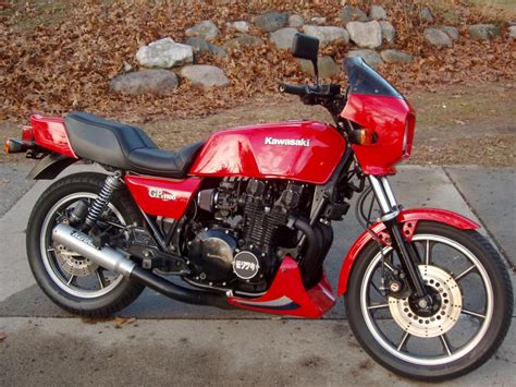 1982 Kawasaki GPZ1100 Moto ZombDrive