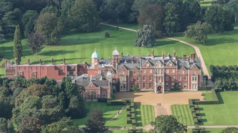 Sandringham Estate History - Inside the Royal Family's Private Castle