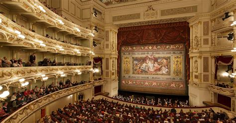 Premieres Semperoper Dresden