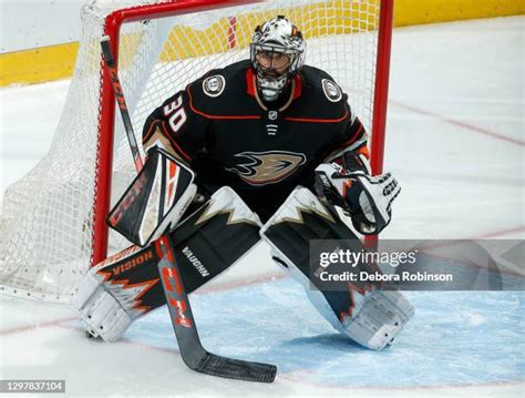 Ryan Miller Ducks Photos And Premium High Res Pictures Getty Images